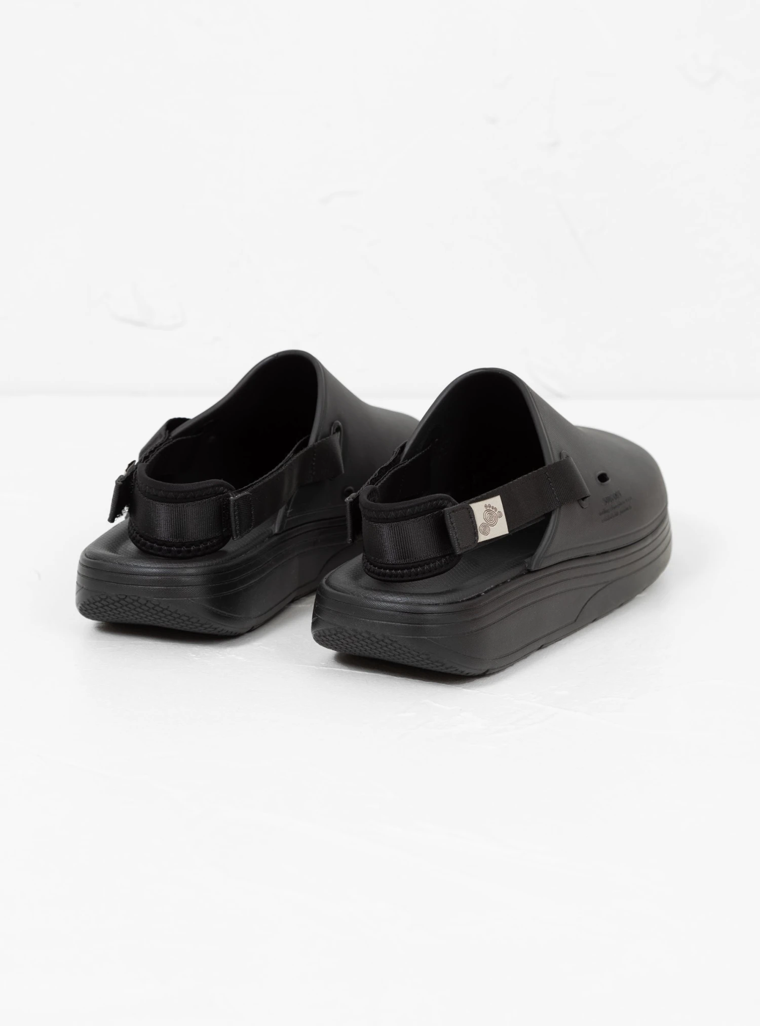 Suicoke CAPPO Mules Black - Image 4