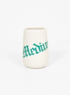 Anaheim Medium Blackletter Pot White & Green