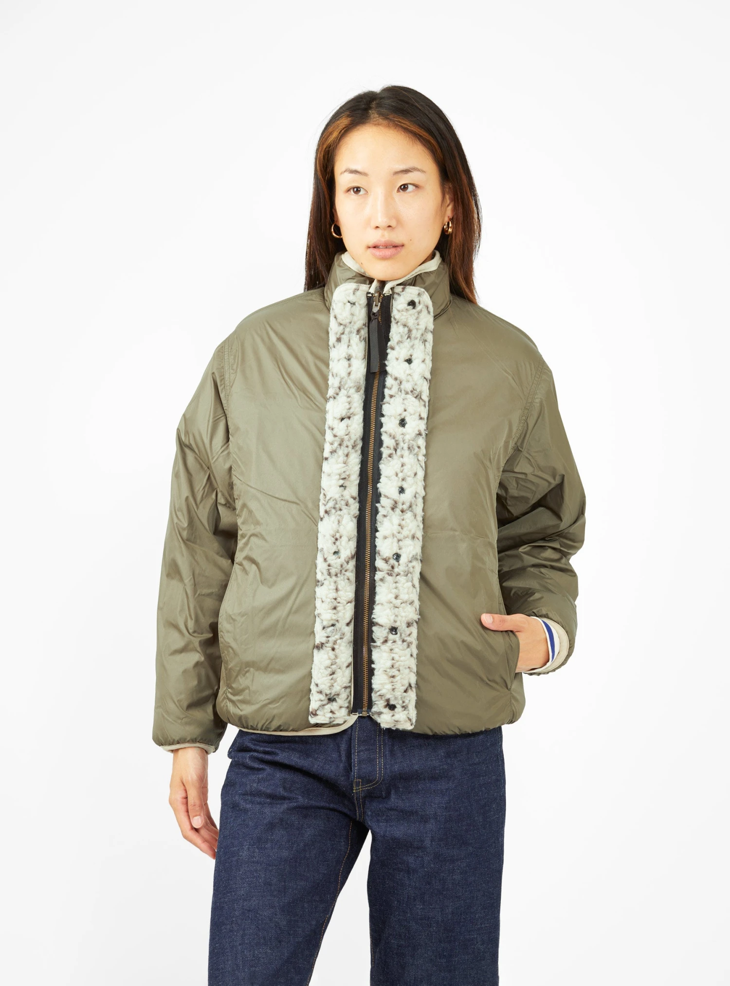 Do-Gi Sashiko Boa Fleece Reversible Jacket Ecru - Image 4