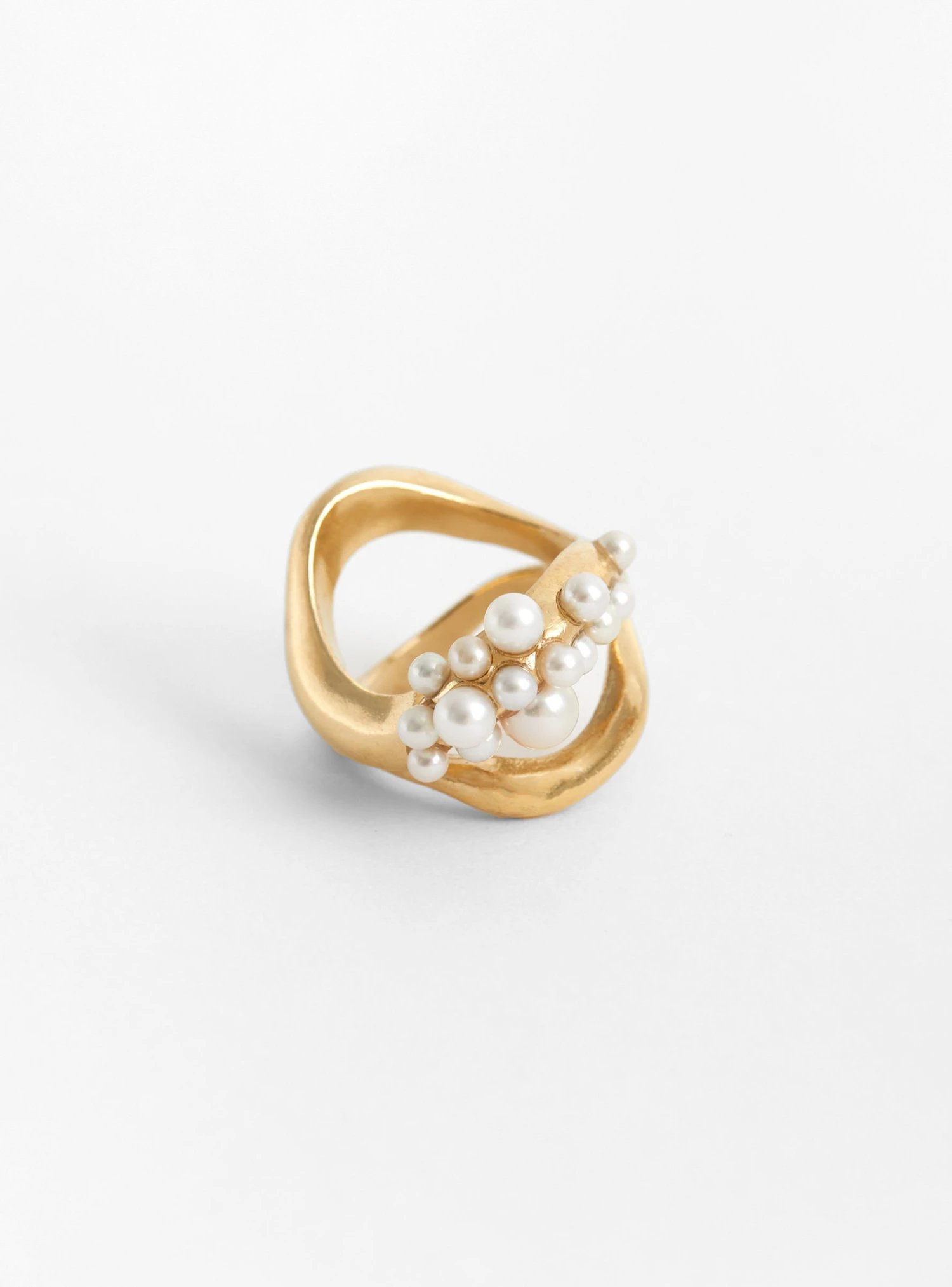 Double Wave Cluster Ring Gold
