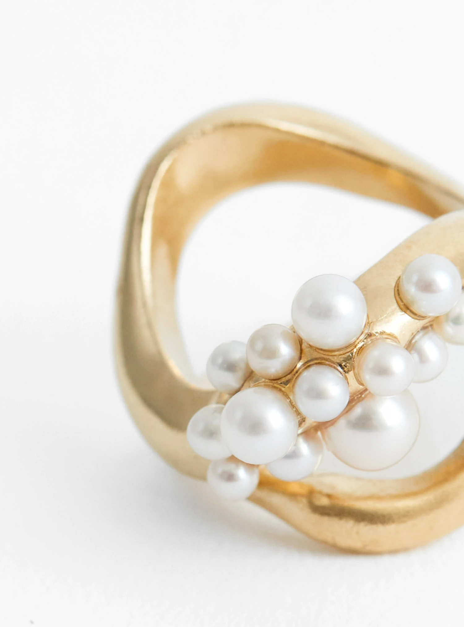 Double Wave Cluster Ring Gold - Image 3