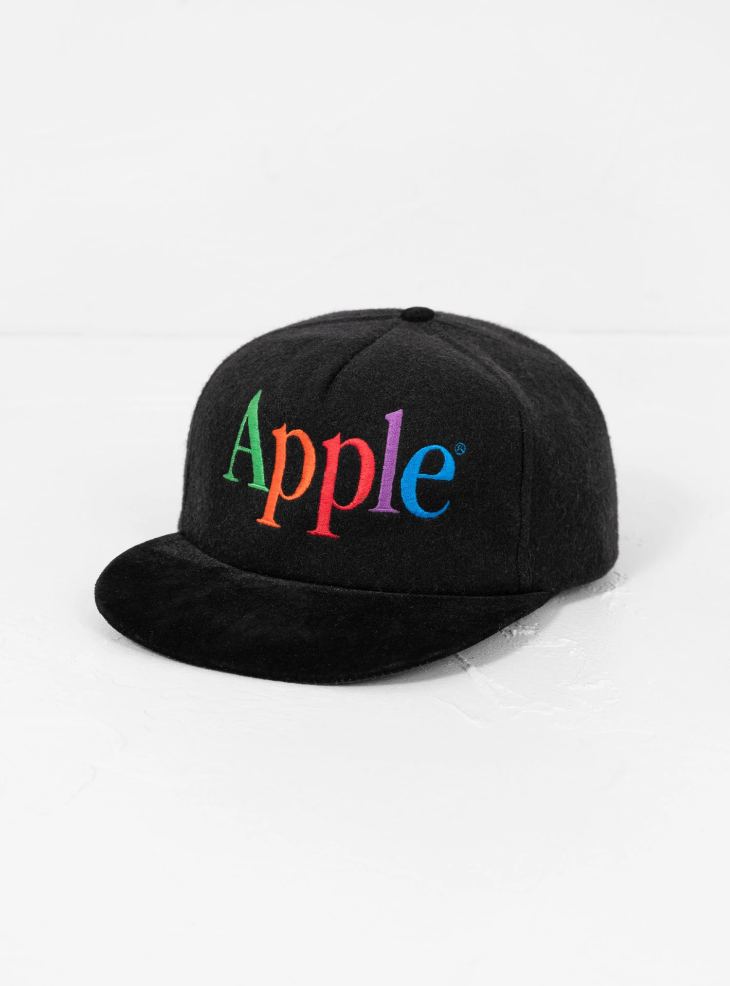 '80s Apple Logo Wool Cap Black